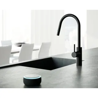 Смеситель для кухни Kludi E-Go Voice 423006677 электронный с выдвижным изливом чёрный матовый