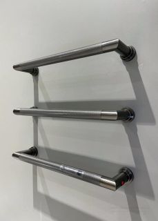 Полотенцесушитель электрический Margaroli Sereno 621/G/522 Switch Black Brushed Nickel 52 см чёрный брашированный никель