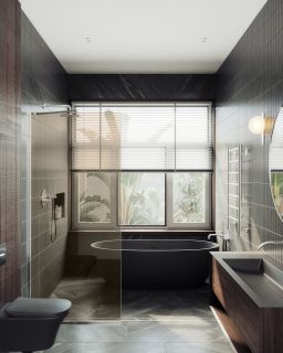 Душевая перегородка MaybahGlass MGD-696-5у 79см хром матовый