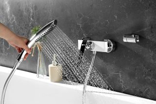 Смеситель для ванны Lemark Melange LM4933CW белый/хром