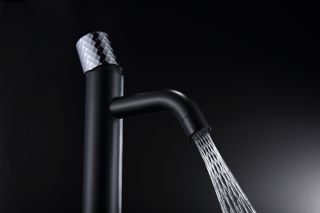 Смеситель для накладной раковины Boheme Stick Black diamond чёрный/хром 122-BCR