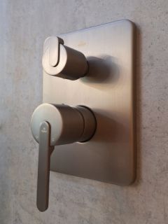 Душевая система AltroBagno Unione 040108 GrMt оружейная сталь